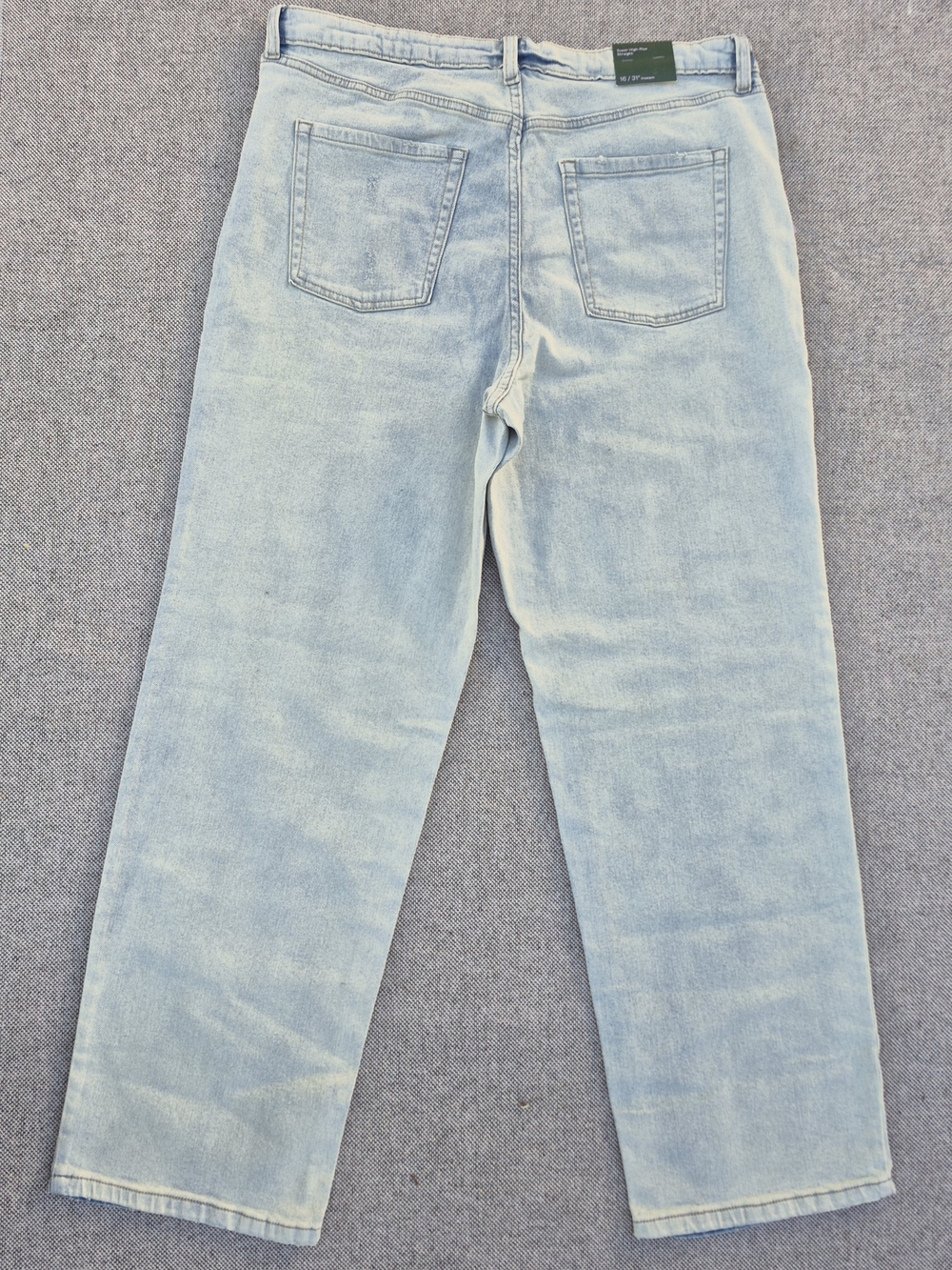 Wild Fable Super High Rise Straight Jeans Light Wash Size 16 - Picture 3 of 11